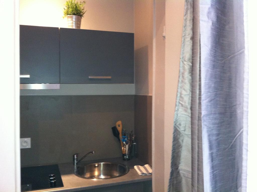 Appartements Place Bellecour Лион Номер фото