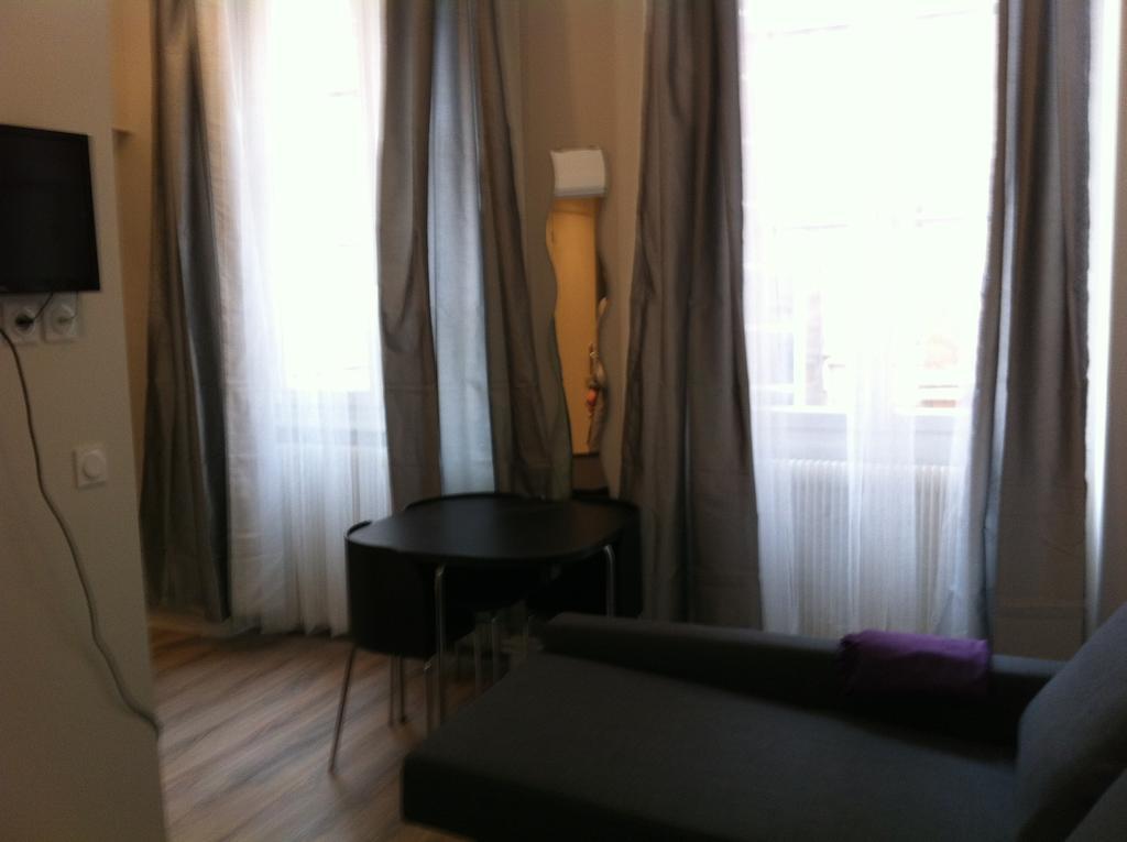 Appartements Place Bellecour Лион Номер фото