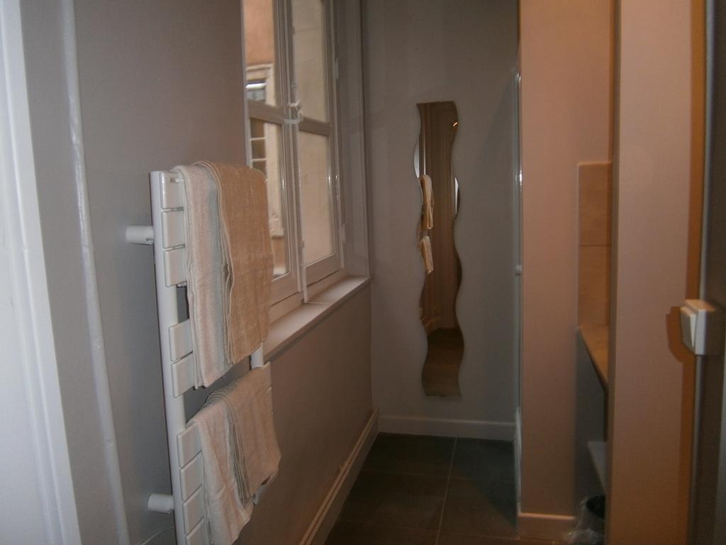Appartements Place Bellecour Лион Номер фото