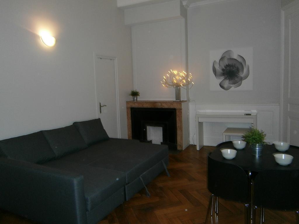 Appartements Place Bellecour Лион Номер фото